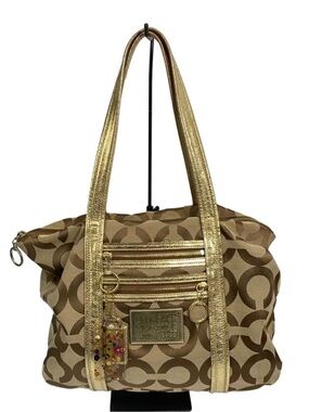 2009 Coach Poppy Op Art Glam Tote ✨
Style #13826